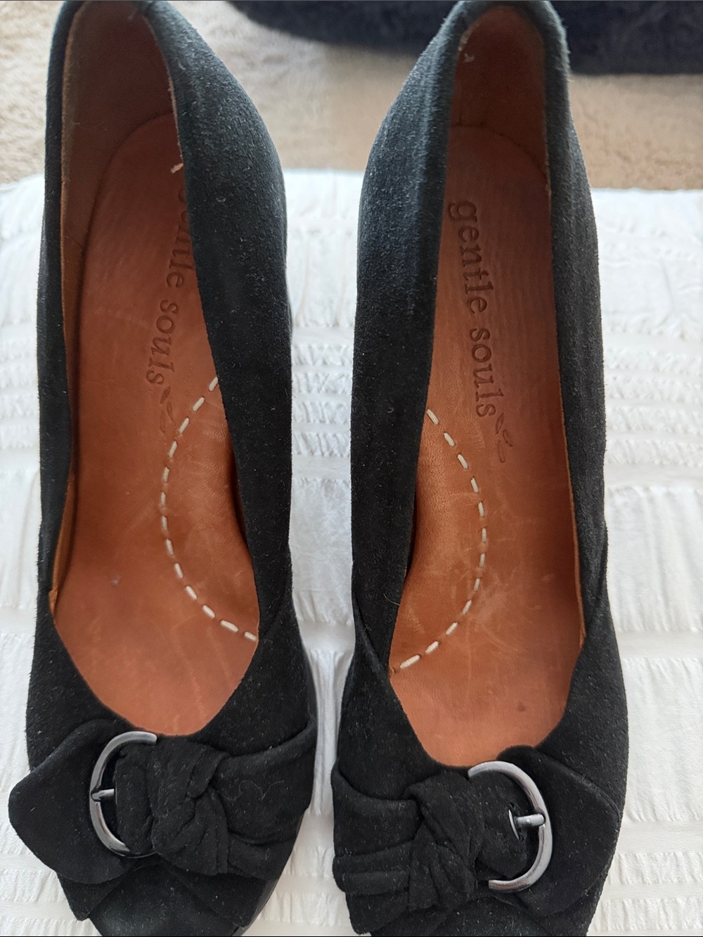 Gentle Souls Black Suede Peep-toe Knot Detail Heels Size 9.5